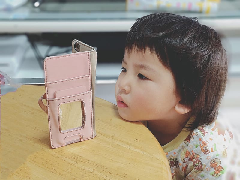 個人カスタマーとコミュニケーションを取る人は1日スマホだけで仕事をしたらいいよと言う話