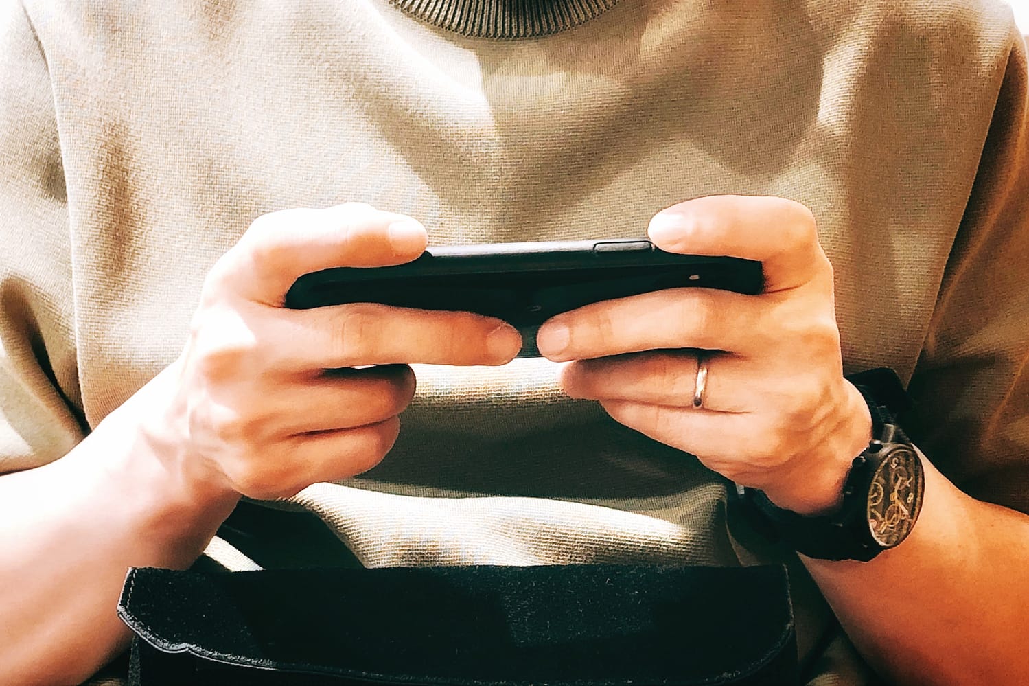 ゲーム業界特化HRビジネスで新規上場のコンフィデンスは大人IPOだった