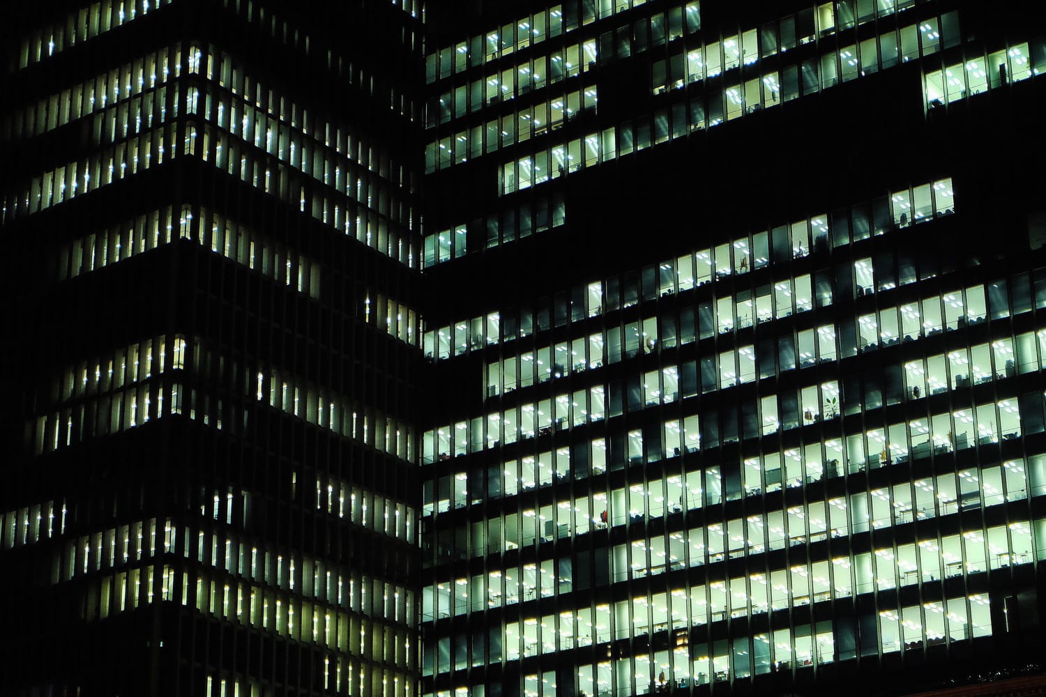 凡人が成果を出すのが難しい時代